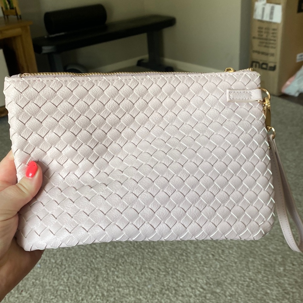 Light purple clutch